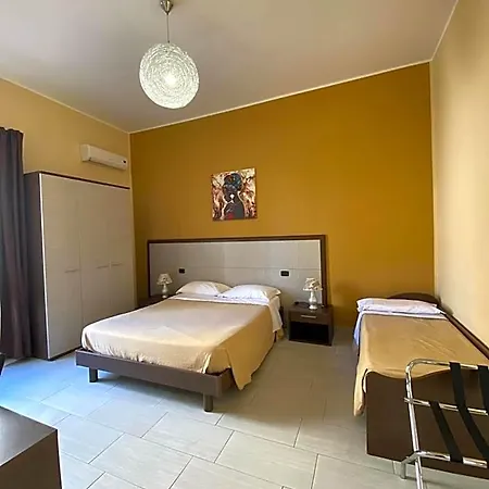 Sant'agostino 4* ريجّو دي كالابريا