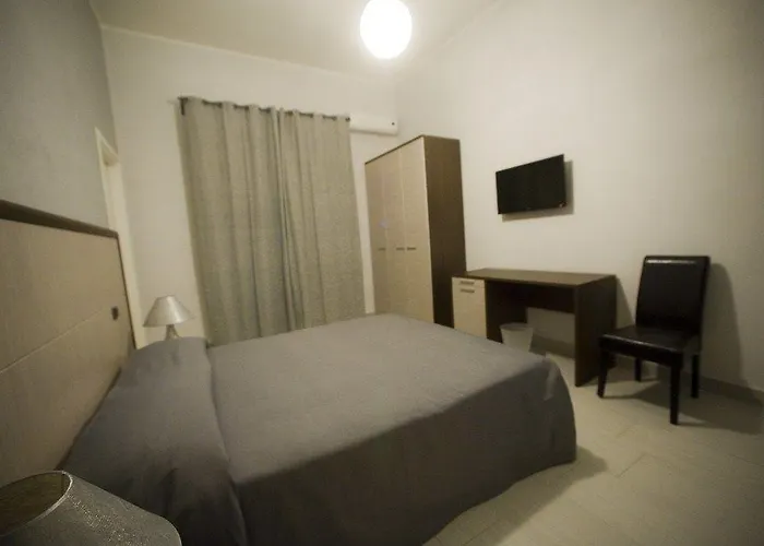 Sant'agostino 4* 雷焦卡拉布里亚